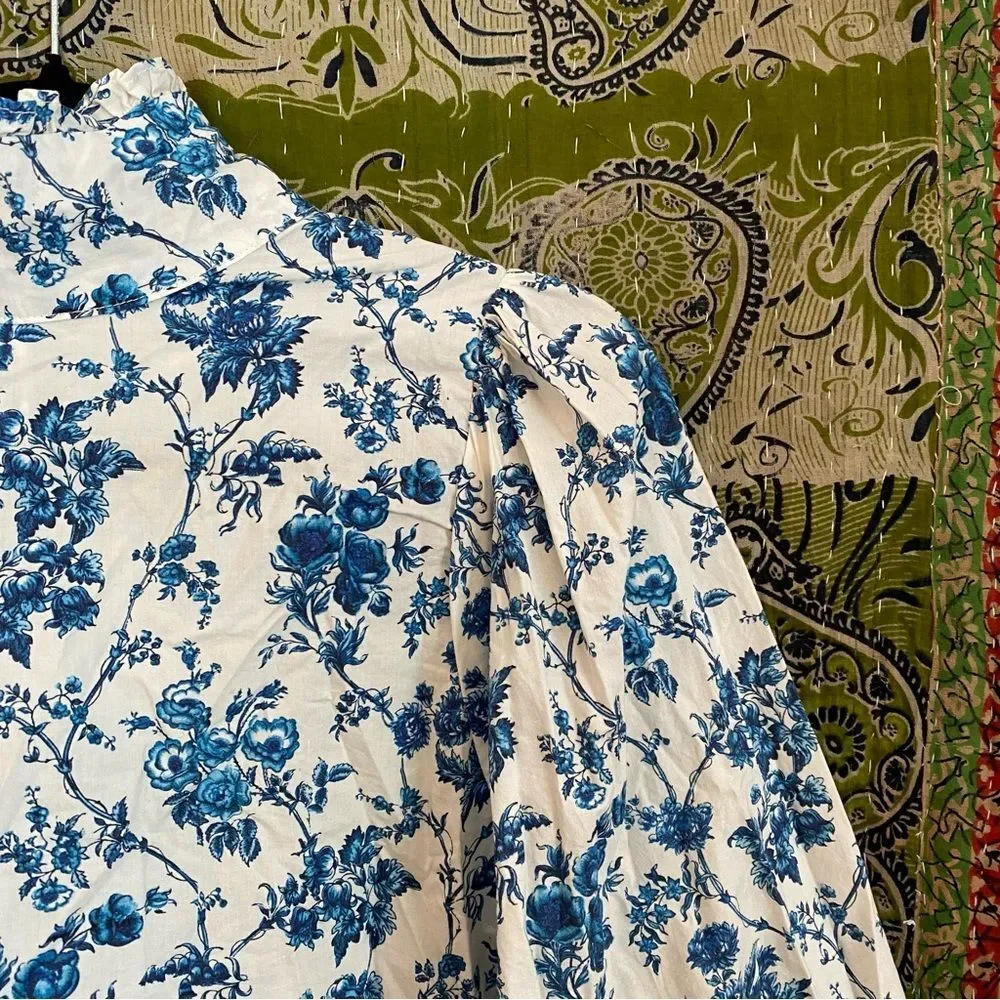 Meadows x Free People Big Blue Floral Carnation Turtleneck Blouse Size 6